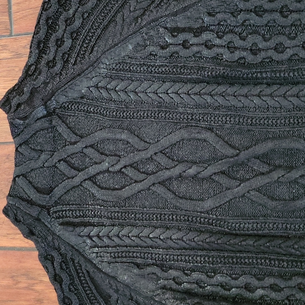Express Sweater - Picture 3 of 4